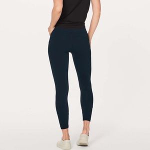 Lululemon In Movement 7/8 Tight Everlux 25" in Nocturnal Teal